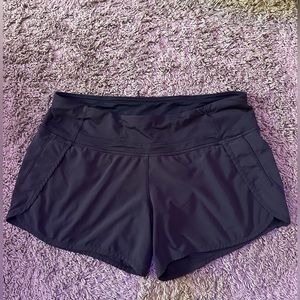 Lululemon black Speed Up shorts